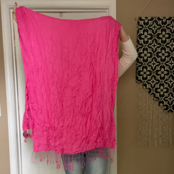 Pink Linen Scarf - Picture 3 of 3